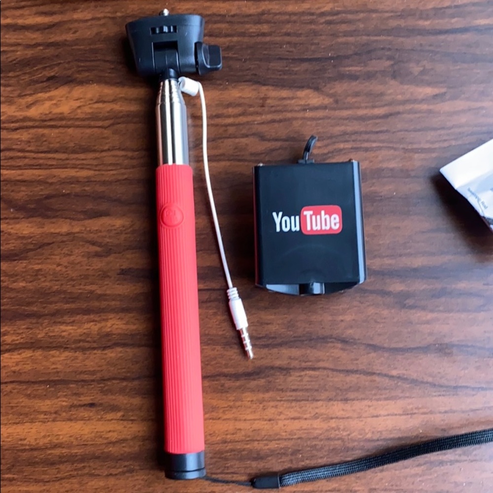 YouTube Wire Selfie Stick